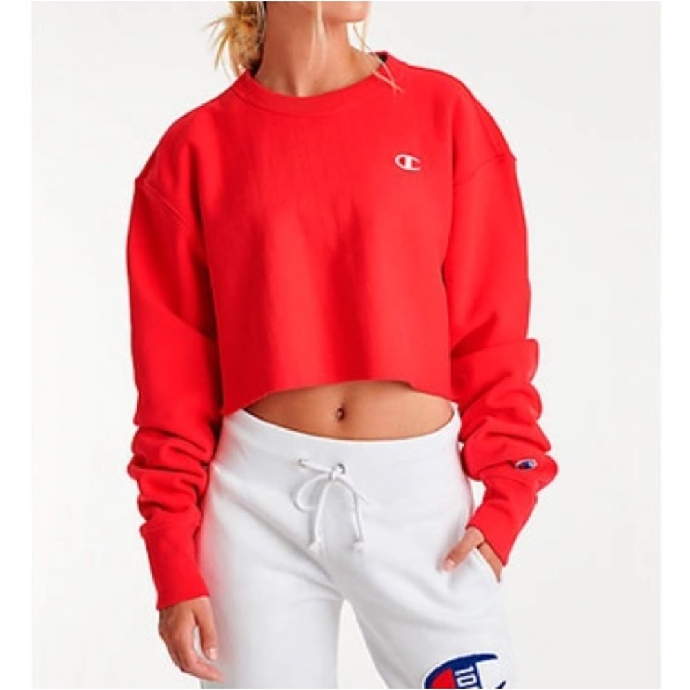 Champion Red Cropped Crewneck ❤️